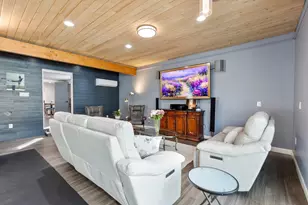 9 Venner Rd, Arlington, MA 02476 - Photo 15
