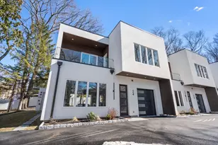 30 Wilson Cir, Newton, MA 02461 - Photo 11