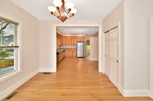 22 High St, Needham, MA 02494 - Photo 7