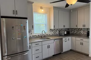 38 Bailey St, Boston, MA 02124 - Photo 13