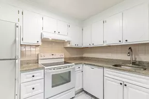 287 Harvard St, Cambridge, MA 02141 - Photo 11