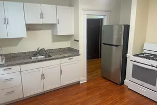 4 Hancock St, Malden, MA 02148 - Photo 5