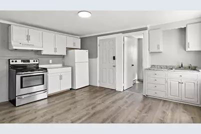 63 West Carpenter St #2F, Attleboro, MA 02703 - Photo 1