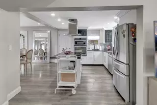 216 Lynn Fells Pkwy, Saugus, MA 01906 - Photo 11