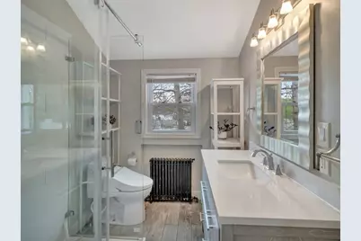 216 Lynn Fells Pkwy, Saugus, MA 01906 - Photo 27