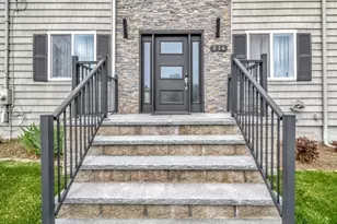 216 Lynn Fells Pkwy, Saugus, MA 01906 - Photo 5