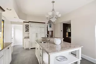 2 Bluff Rd, Hull, MA 02045 - Photo 11