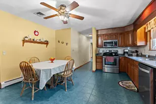 36 High St, Freetown, MA 02702 - Photo 17