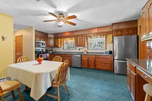 36 High St, Freetown, MA 02702 - Photo 7