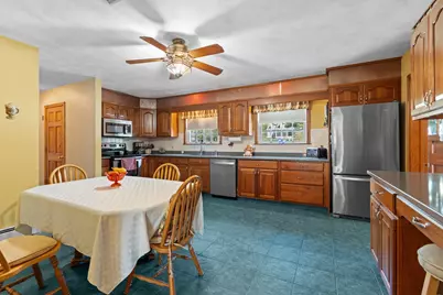 36 High St, Freetown, MA 02702 - Photo 19