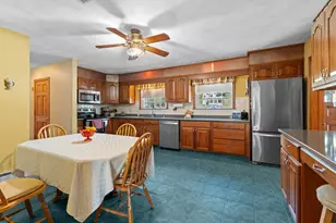 36 High St, Freetown, MA 02702 - Photo 19