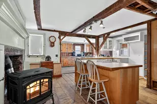 19 Ash St, Marlborough, MA 01752 - Photo 1