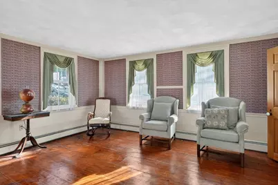19 Ash St, Marlborough, MA 01752 - Photo 7