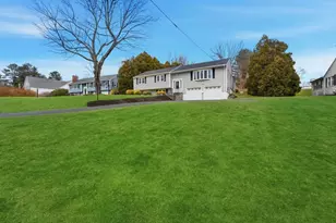 38 Juniper Ln, Holden, MA 01520 - Photo 27