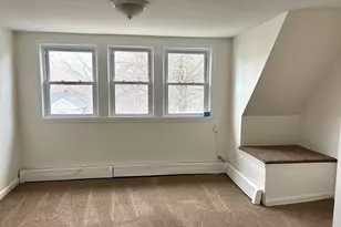 337R Village St, Millis, MA 02054 - Photo 9