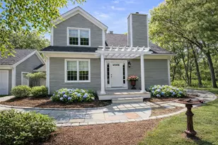261 Sandpiper Ln, Tisbury, MA 02539 - Photo 1