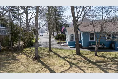 10 Essex Pl, Harwich, MA 02646 - Photo 23