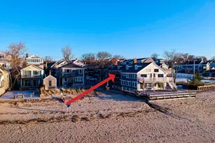 381 Commercial St, Provincetown, MA 02657 - Photo 21