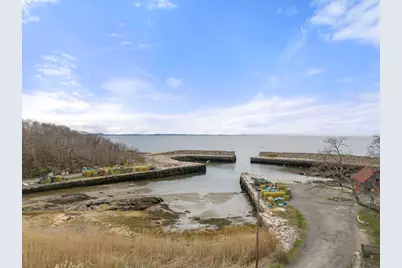 12 Andrews Street, Gloucester, MA 01930 - Photo 3