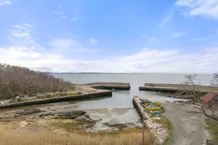 12 Andrews St, Gloucester, MA 01930 - Photo 3