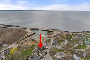 12 Andrews St, Gloucester, MA 01930 - Photo 41