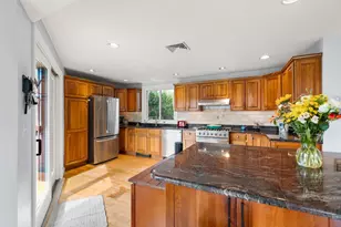 12 Andrews St, Gloucester, MA 01930 - Photo 3