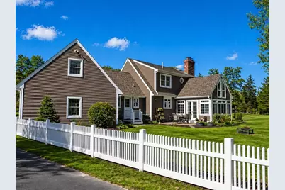 352 North Ave, Rochester, MA 02770 - Photo 5
