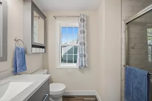 210 Winton St, Springfield, MA 01118 - Photo 23