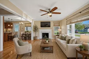 210 Winton St, Springfield, MA 01118 - Photo 13