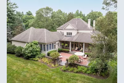 6 Witherbee Ln, Southborough, MA 01772 - Photo 5