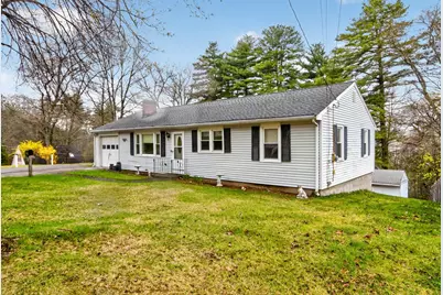 11 Cromie St, Clinton, MA 01510 - Photo 1