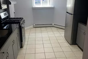 23 Spring St, Malden, MA 02148 - Photo 7