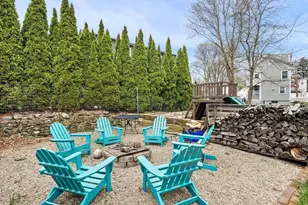 149 Elm St, Marblehead, MA 01945 - Photo 9