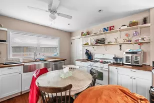149 Elm St, Marblehead, MA 01945 - Photo 27