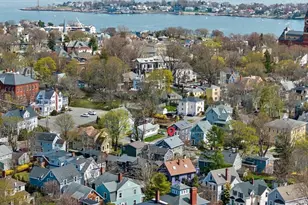 149 Elm St, Marblehead, MA 01945 - Photo 33