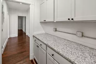 866 Huntington Ave, Boston, MA 02115 - Photo 9