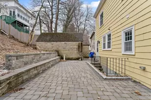 40 Lake Shore Rd, Boston, MA 02135 - Photo 37