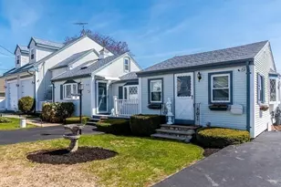 26 Washington Dr, Wareham, MA 02571 - Photo 1