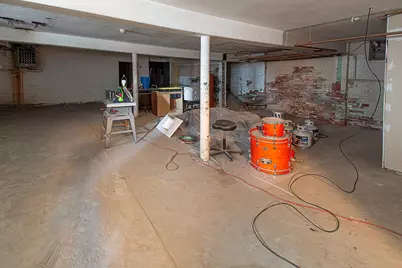 270 Pleasant Street, Northampton, MA 01060 - Photo 29