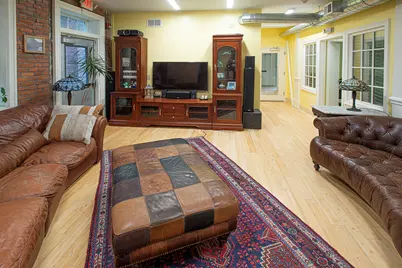 270 Pleasant Street, Northampton, MA 01060 - Photo 19