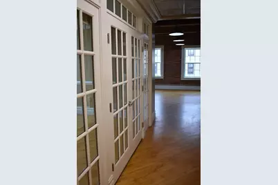 270 Pleasant Street, Northampton, MA 01060 - Photo 7