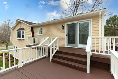 17 Weaver St, Wareham, MA 02576 - Photo 3