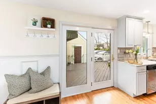 17 Weaver St, Wareham, MA 02576 - Photo 9