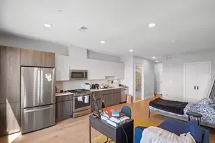 9 Central St, Somerville, MA 02143 - Photo 5