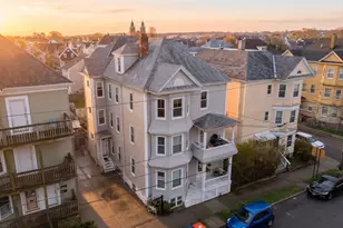 42 Fair St, New Bedford, MA 02740 - Photo 3