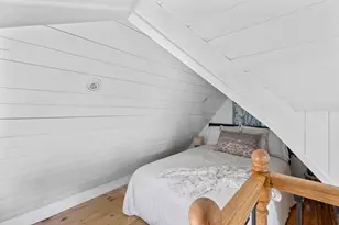 1 Pease Ave, Oak Bluffs, MA 02557 - Photo 13