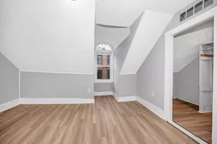 110 Appleton St, Lowell, MA 01852 - Photo 7