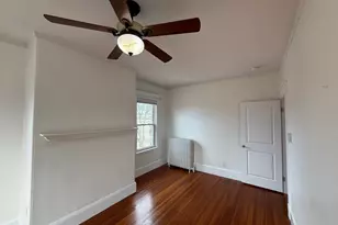 221 Shurtleff St, Chelsea, MA 02150 - Photo 9