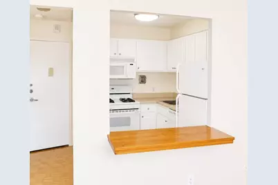 33 Pond Ave #913, Brookline, MA 02445 - Photo 5