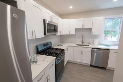 11 Mount Pleasant St #1, Waltham, MA 02452 - Photo 7